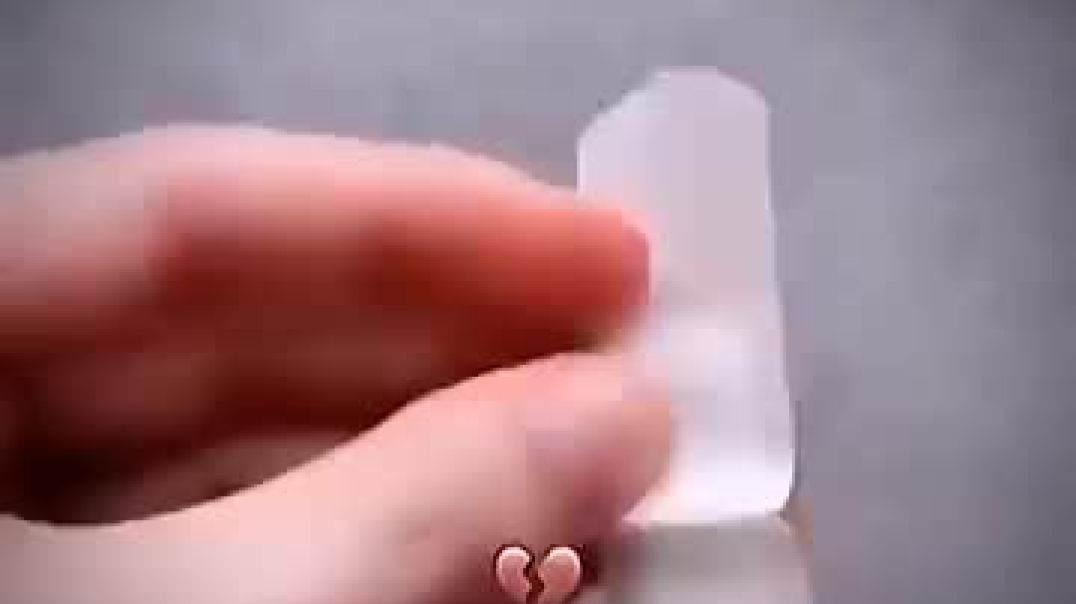 ⁣This is how you should use bandages 😄 @shorts @bandages @use