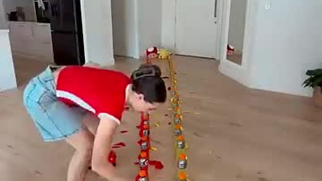 ⁣POP THE BALLOON, MOVE THE DRINK CHALLENGE!