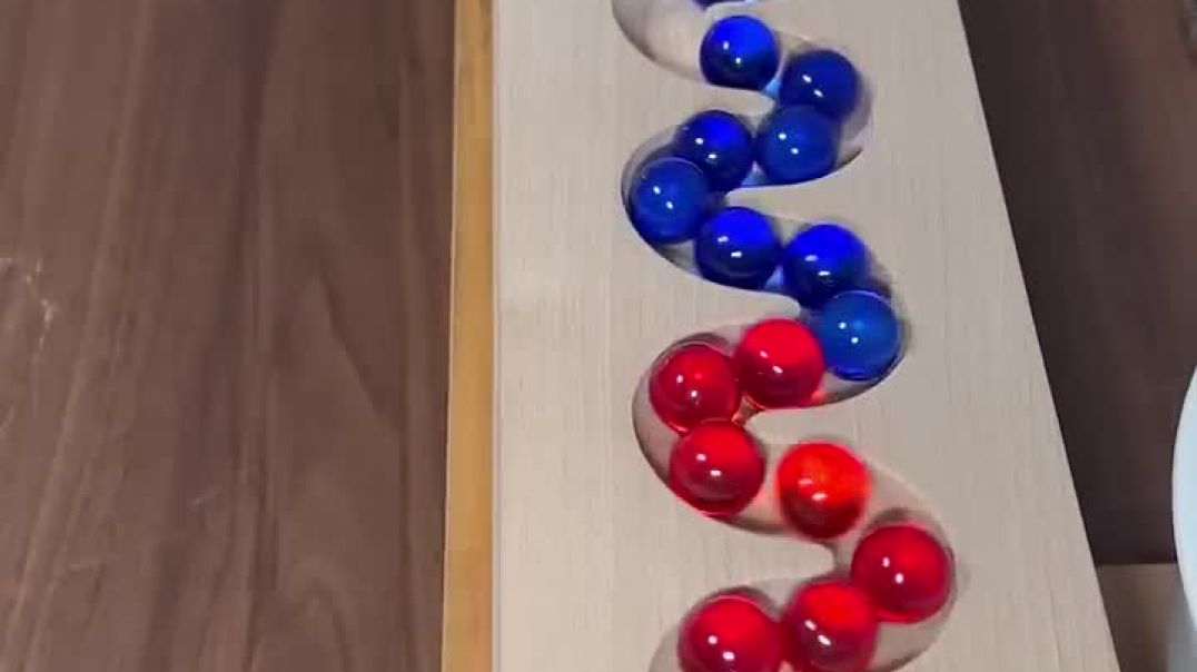 Winding course marble run
