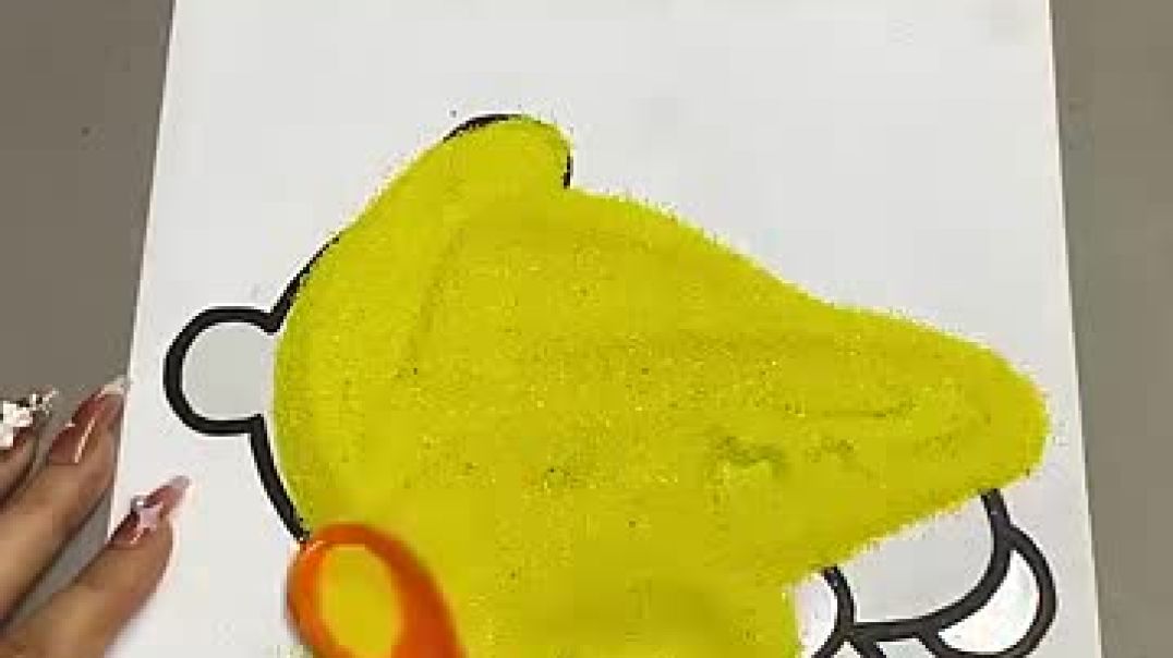 ⁣Sand painting winnie the Pooh @sandasmr @satisfying @relaxing @short @winnie