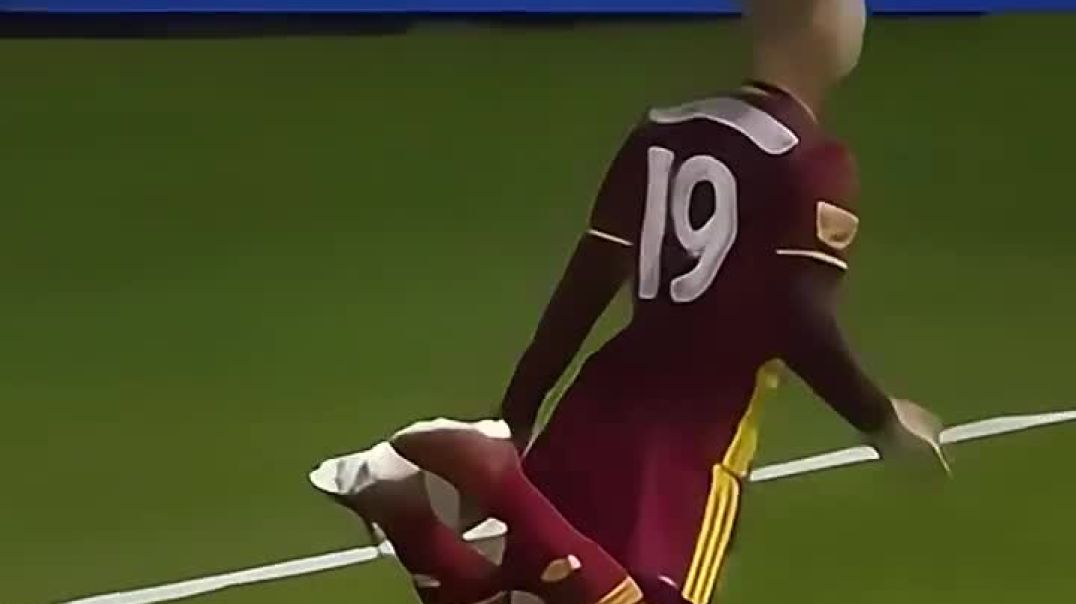 ⁣Bro is Infinite Knee Slide 💀_HD
