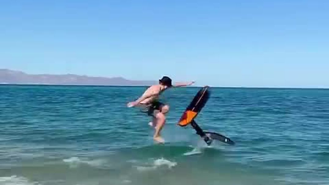 ⁣Hydrofoil Progression ! @shorts_High