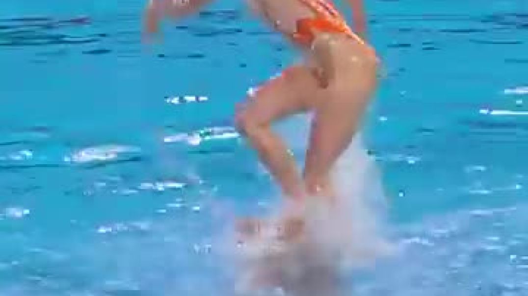This Sport Is so addictive! 🔥 @artisticswimming @womenssports @sports