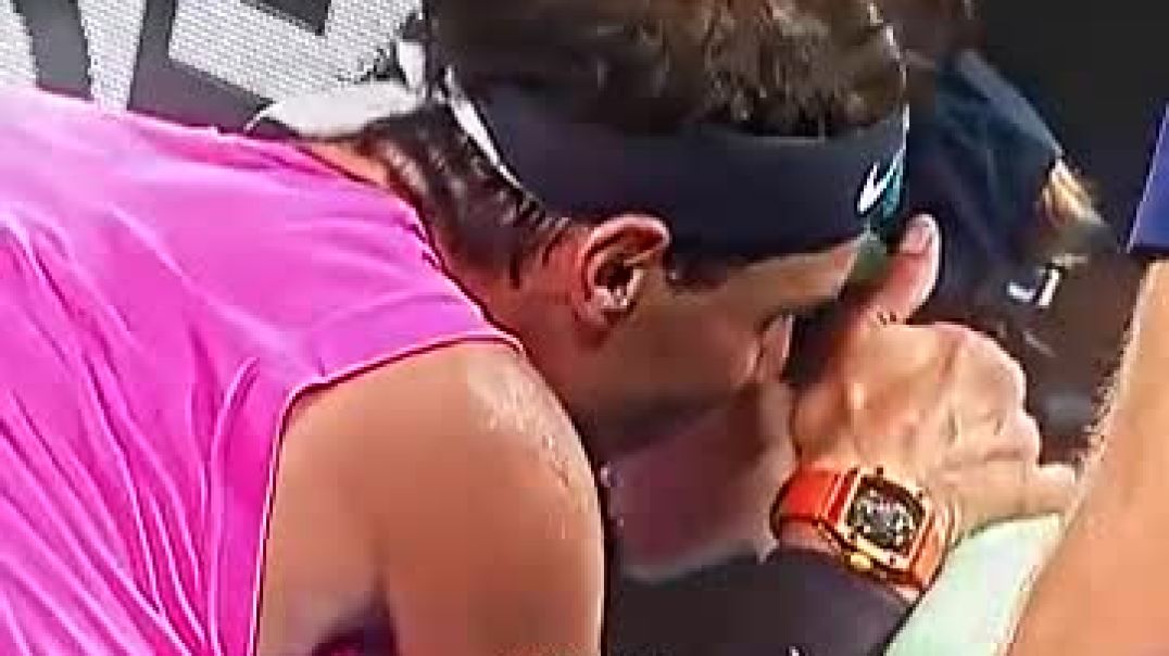 Nadal INSTANTLY checks, if she's okay❤️