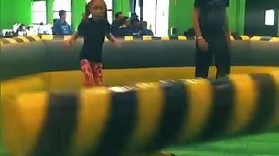 ⁣OTHERS DURING WIPEOUT V-S LAST ONE 💀 @edit @trending @trollface @troll