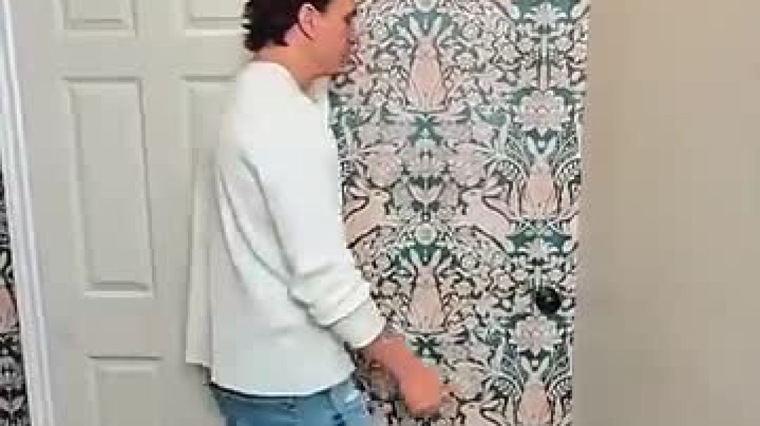 ⁣Other Secret Doors VS The Last One
