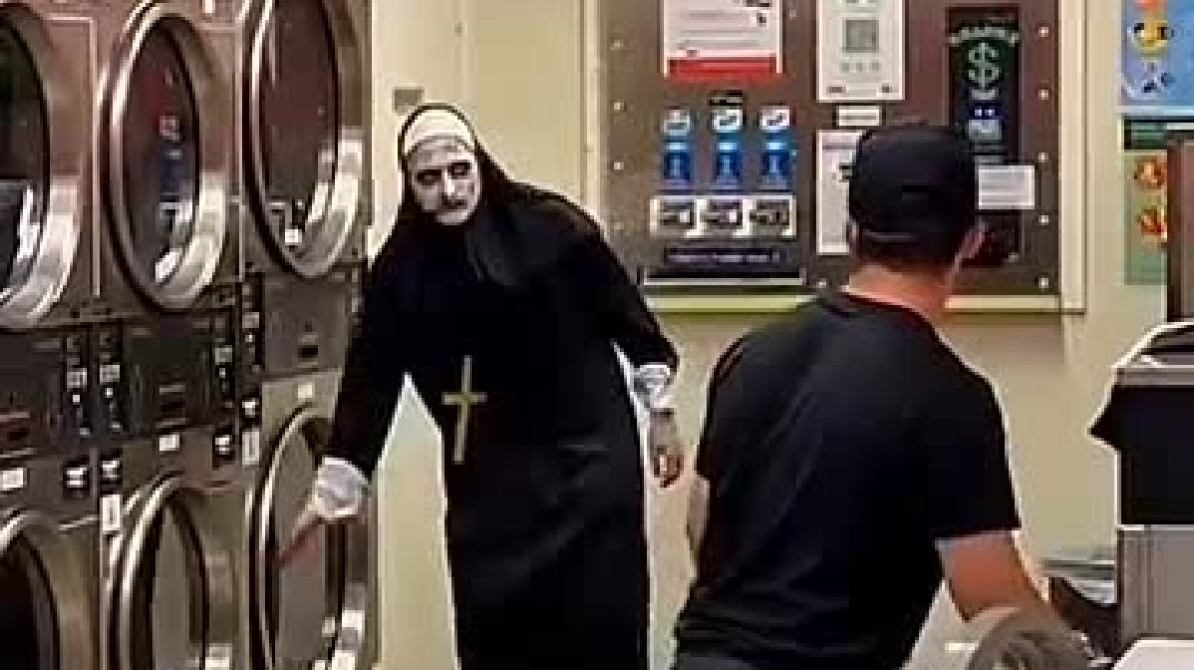 ⁣What Happens When a Ghost Shows Up in Public_ 💀 @reaction @ghost @edit @pra