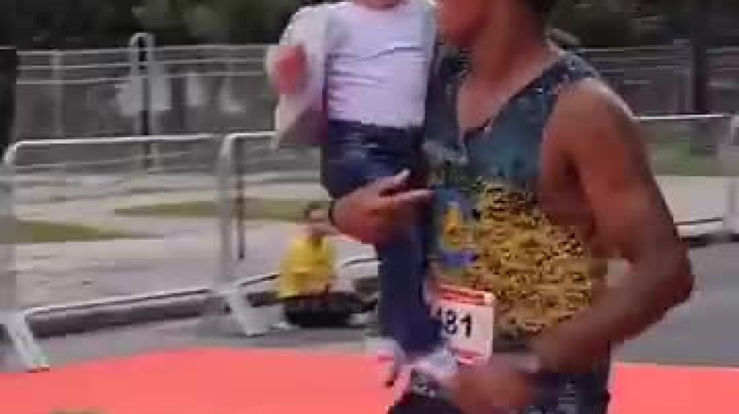 ⁣Something unique happened in the race