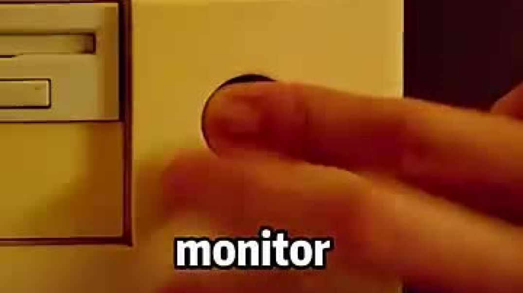 When the man was playing on the computer, he suddenly found his father had c