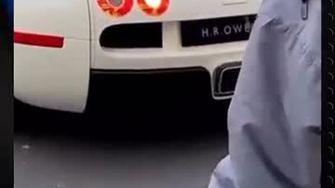 ⁣How can this girl make such a big mistake with Bugatti_ 🤦🏻🤦🏻 @cars @buga