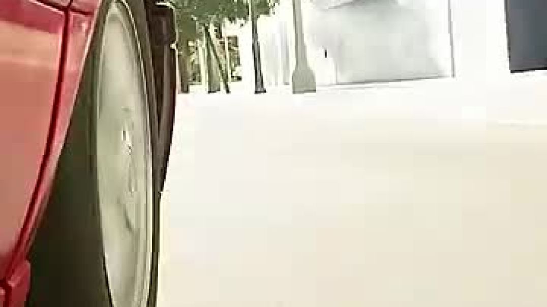 ⁣Combined efforts saved the plane passengers