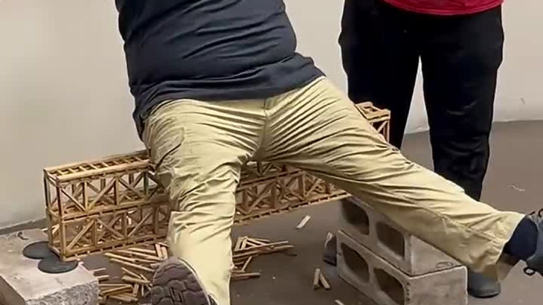 ⁣Bridge Test in Architecture Class_HD